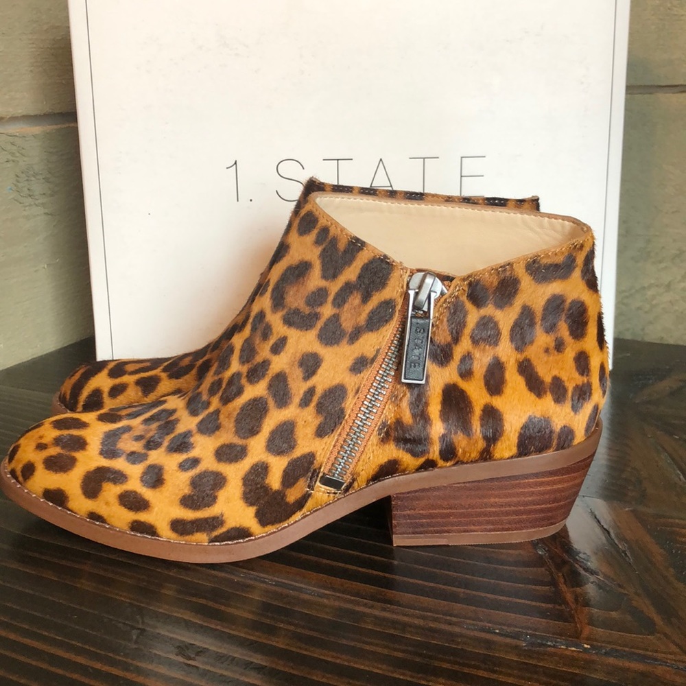 NWT 1. State Rosita Leopard Calf hair Bootie